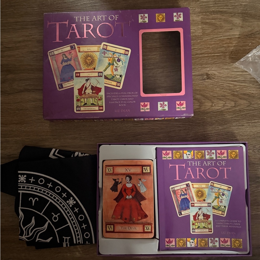 The Art of Tarot Deck of 78 Cards & 64 Page Book by Liz Dean & Mat Magic Games